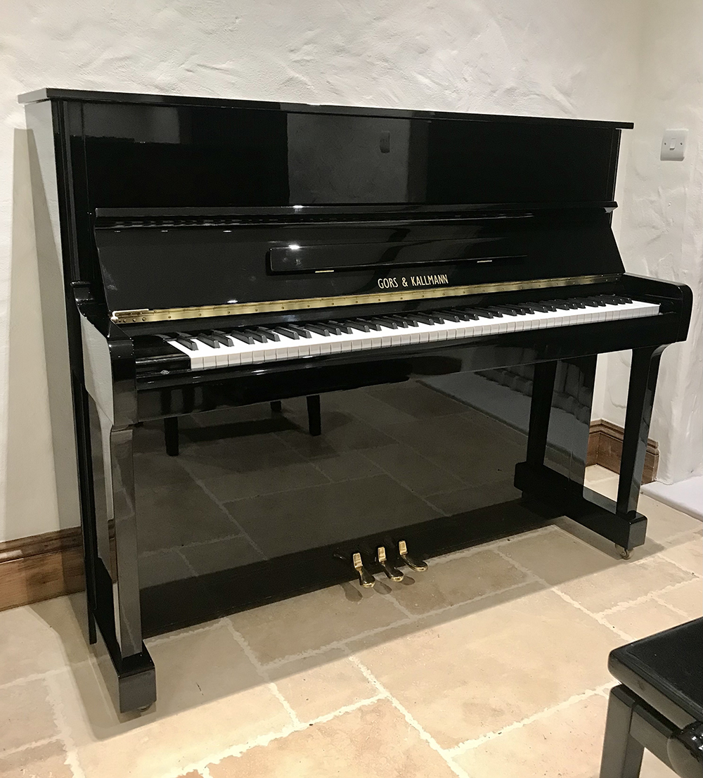 gors,kallmann,upright,black,high,gloss,used,mint,condition,perfect,quality,dorset,piano