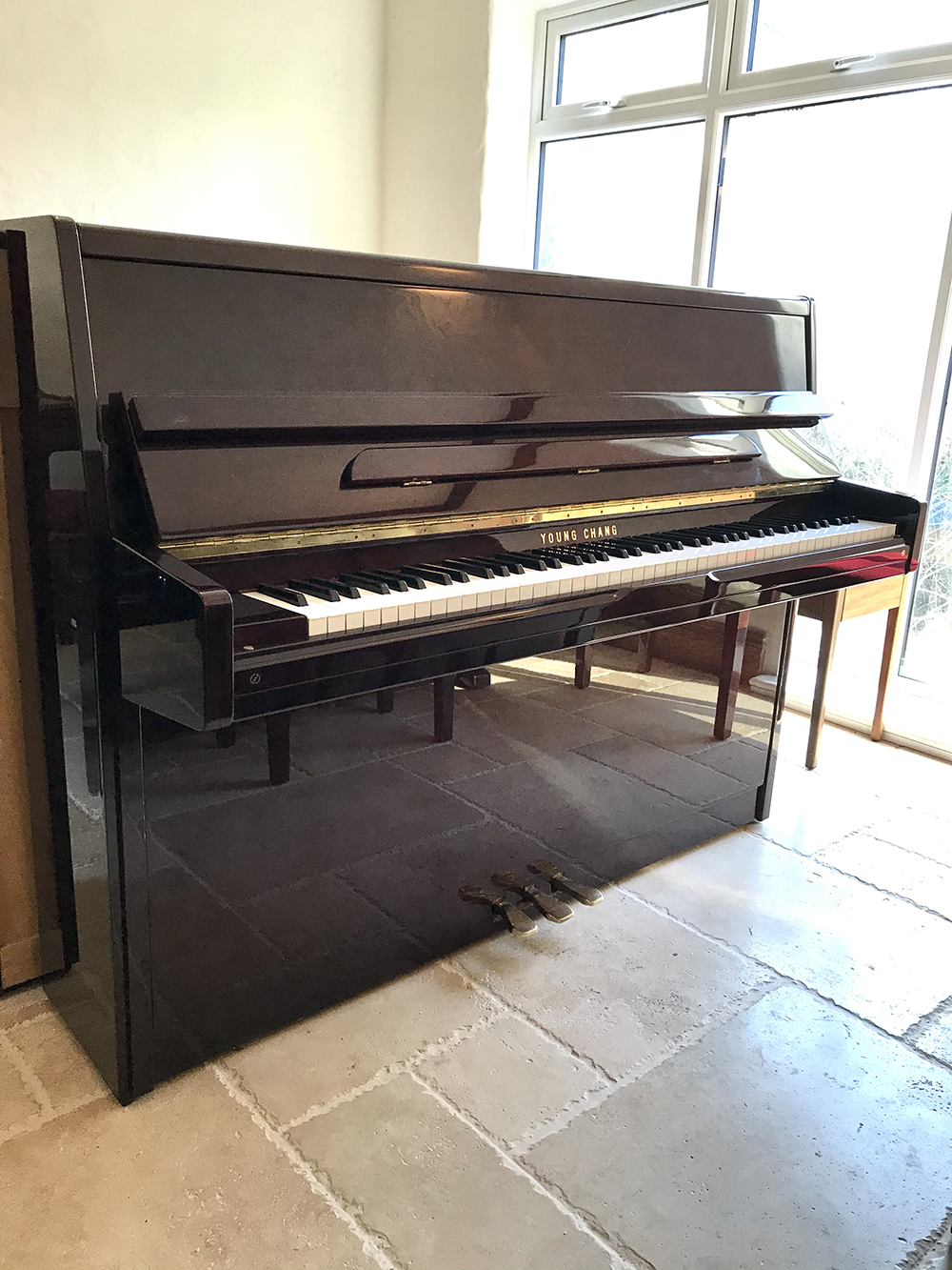 young,chang,piano,upright,used,quality,cheap,dorset,mahogany