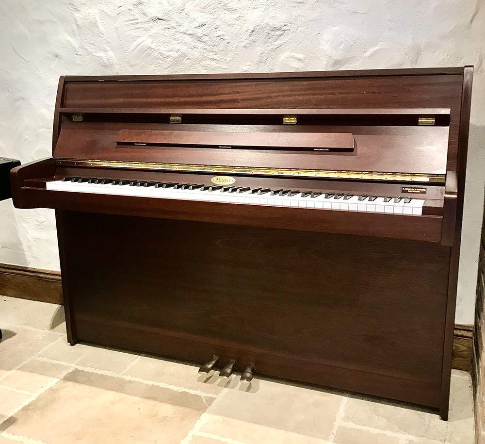 kemble,london,piano,used,restored,upright,walnut,yamaha,dorset