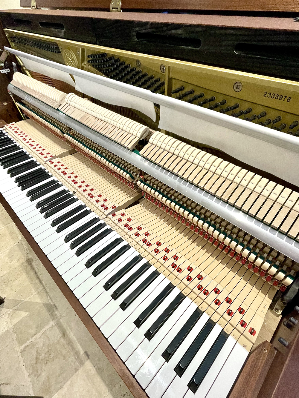 Used KAWAI C1999 excellent condition - Image 5